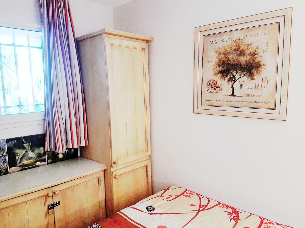 Ecrins De La Badine- Pinede Apartment *